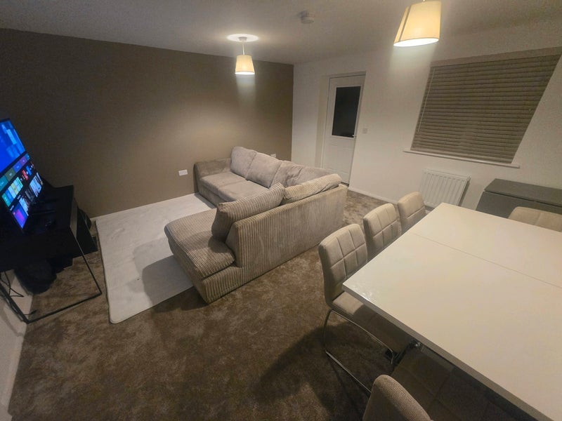 Room Rose Way in Rushcliffe