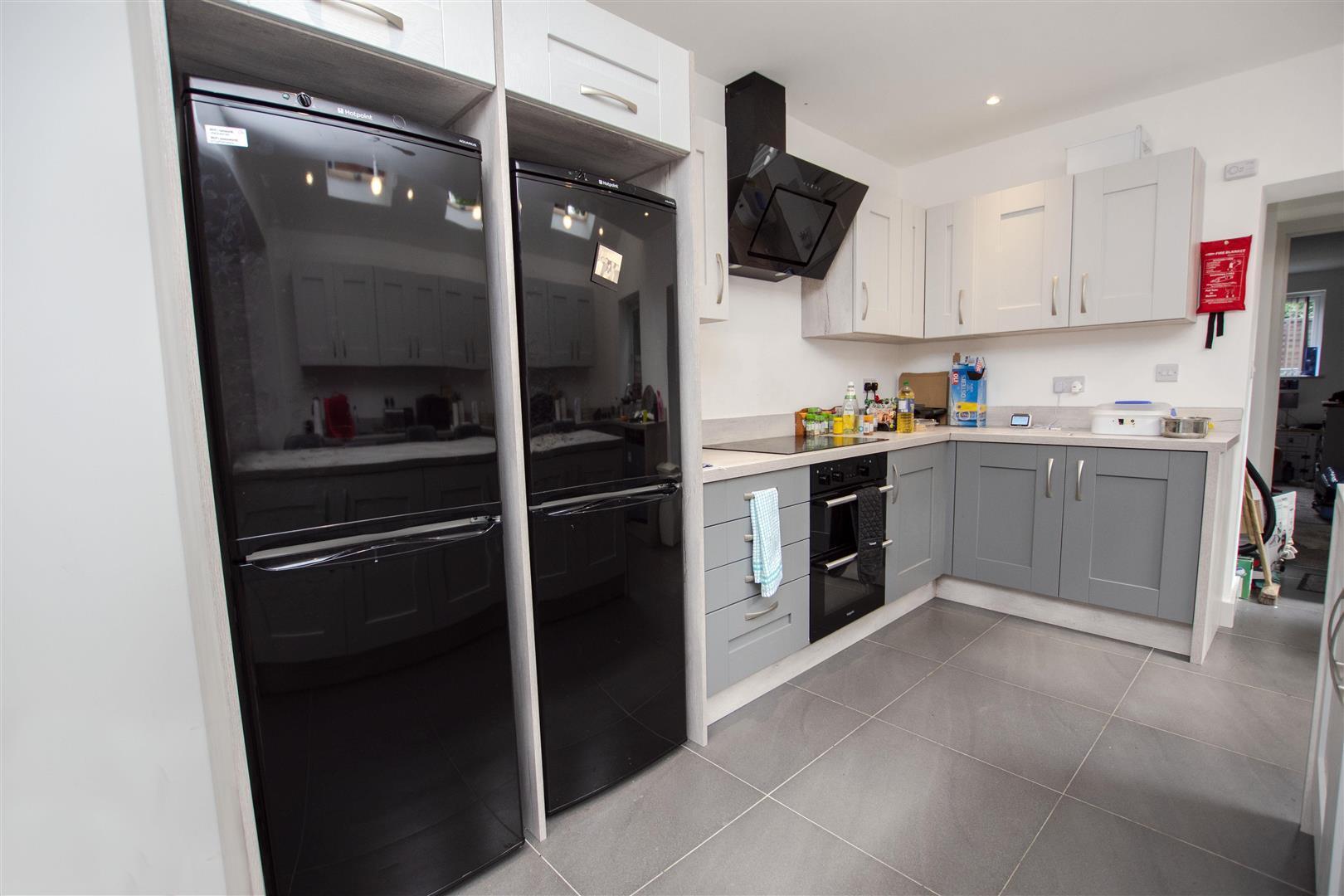 Flat Raddlebarn Road in Birmingham
