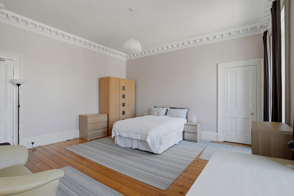 Flat Grange Road in City of Edinburgh