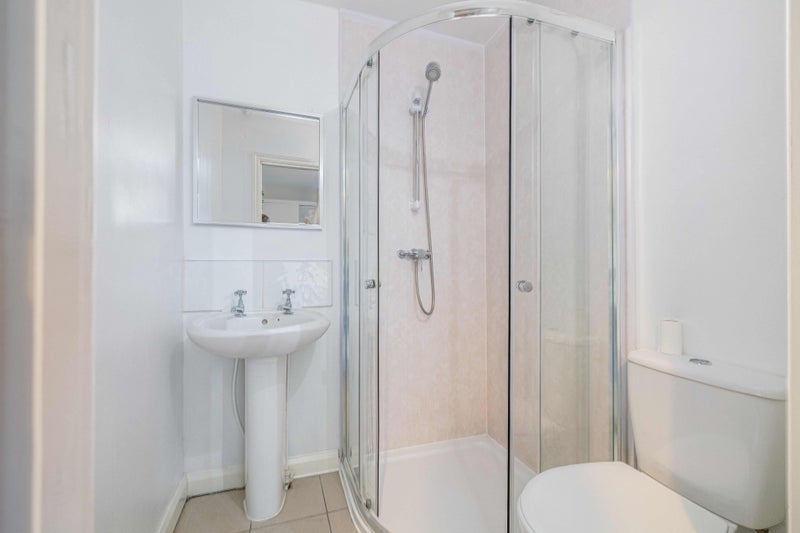 Room Ashwood Road in Nuneaton and Bedworth