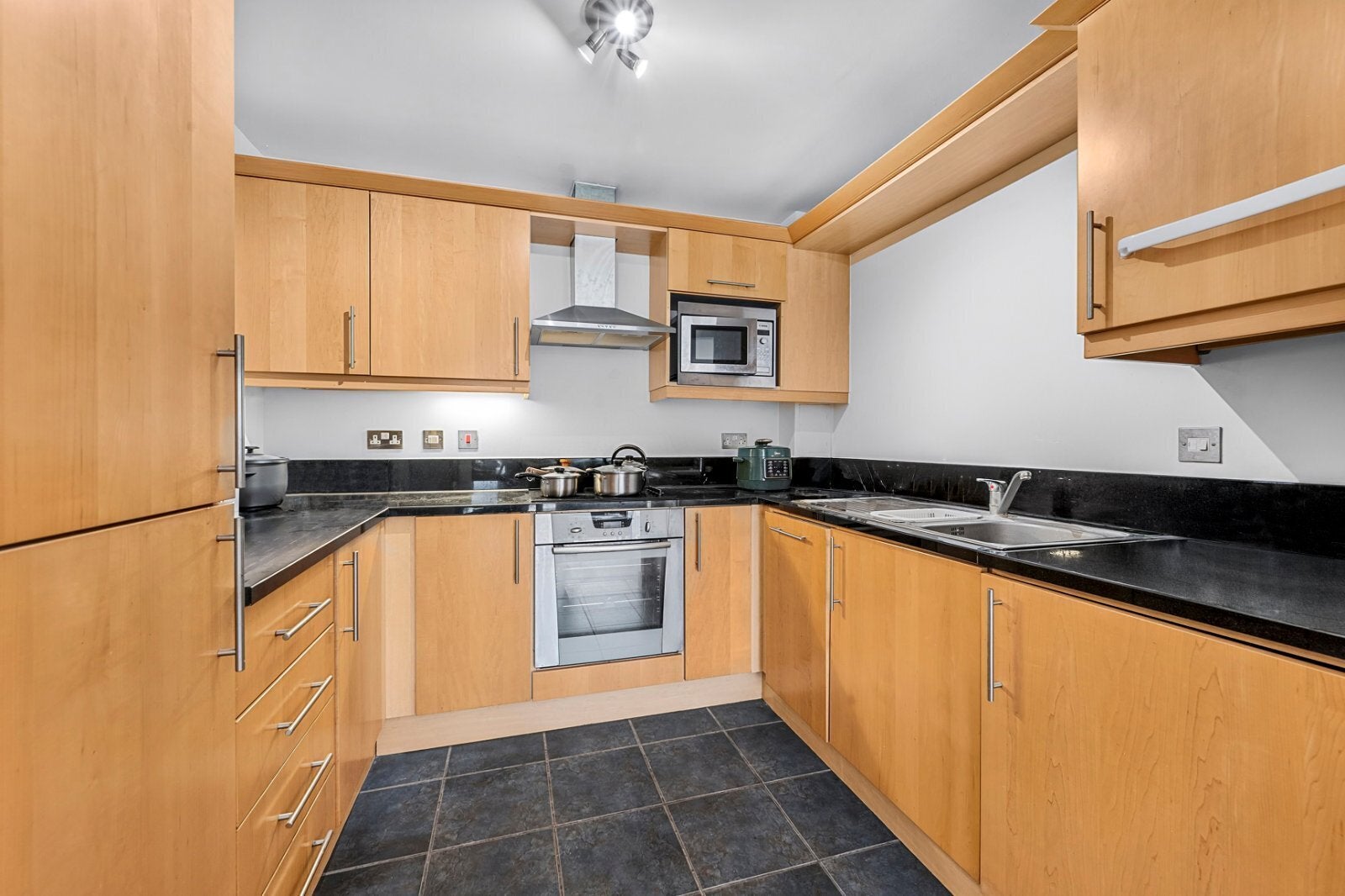 Flat Cassilis Road in Greater London