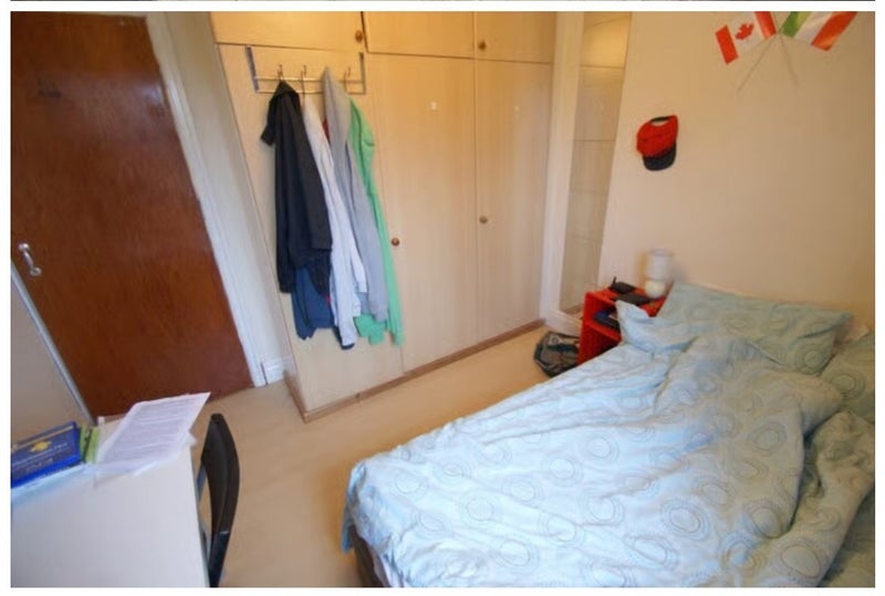 House The Turnways in Leeds