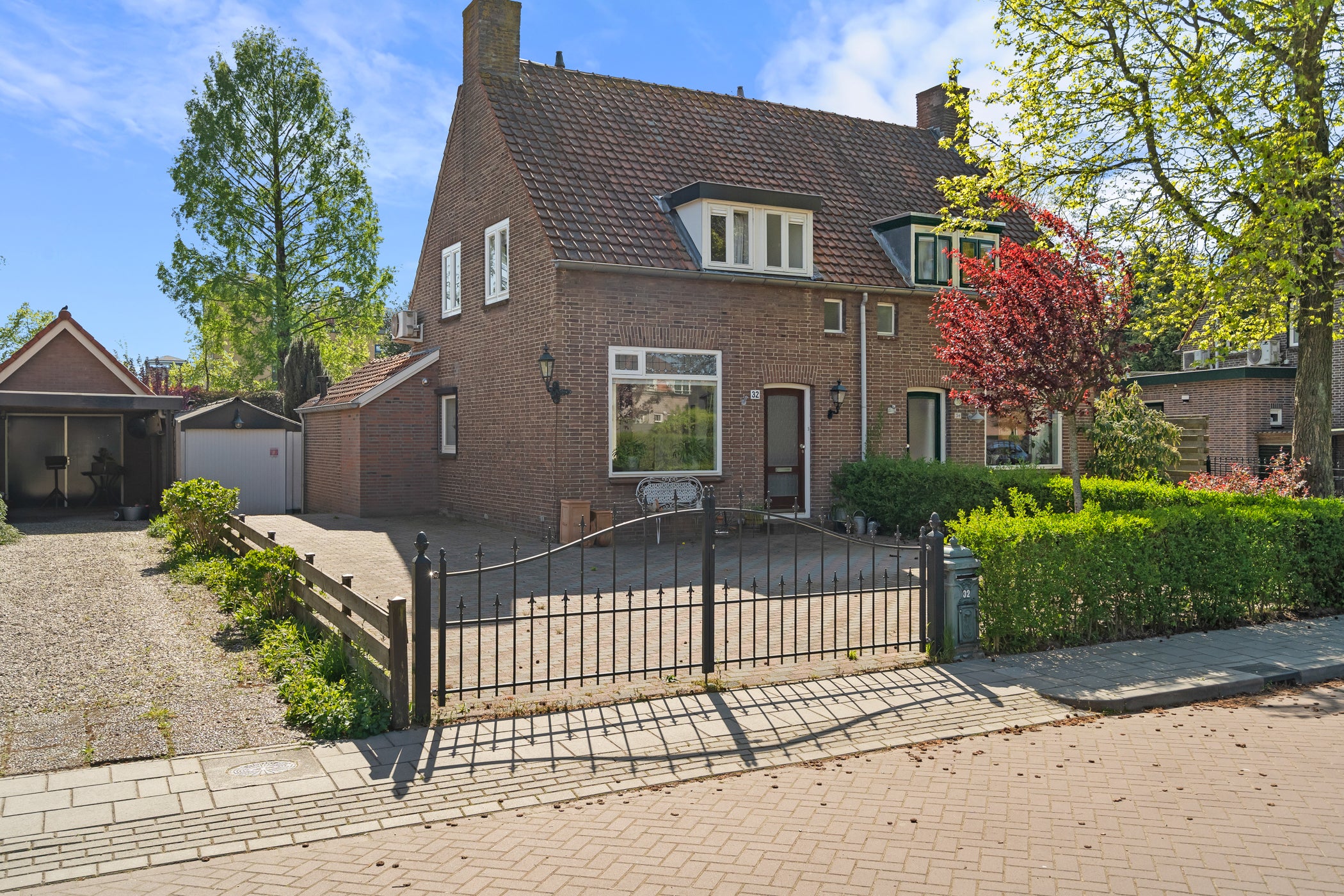 Huis Dr. J.J.F. Steijlingweg 32 in Maartensdijk