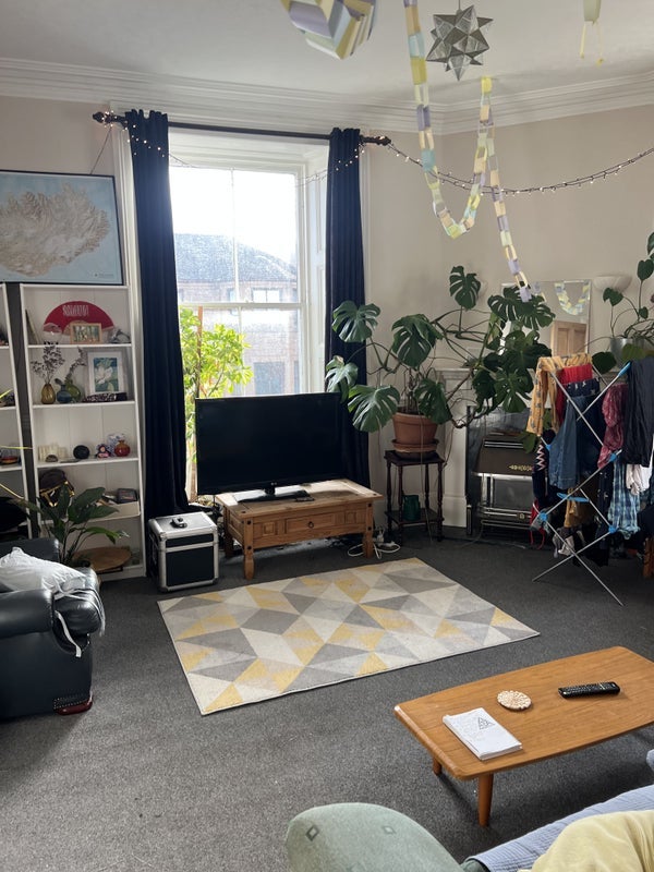 Room St Leonard's Street in City of Edinburgh