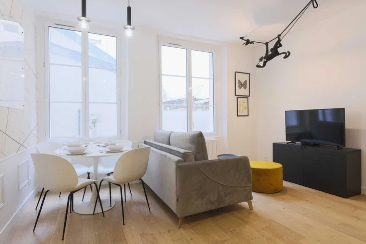 Flat Rue Saint-Denis in Paris