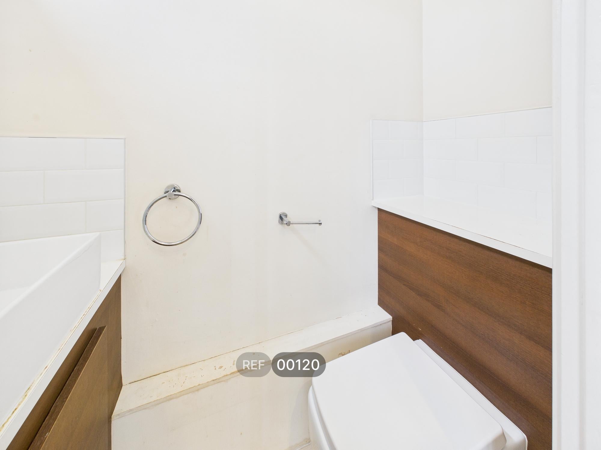 Room Anlaby Road in Hull