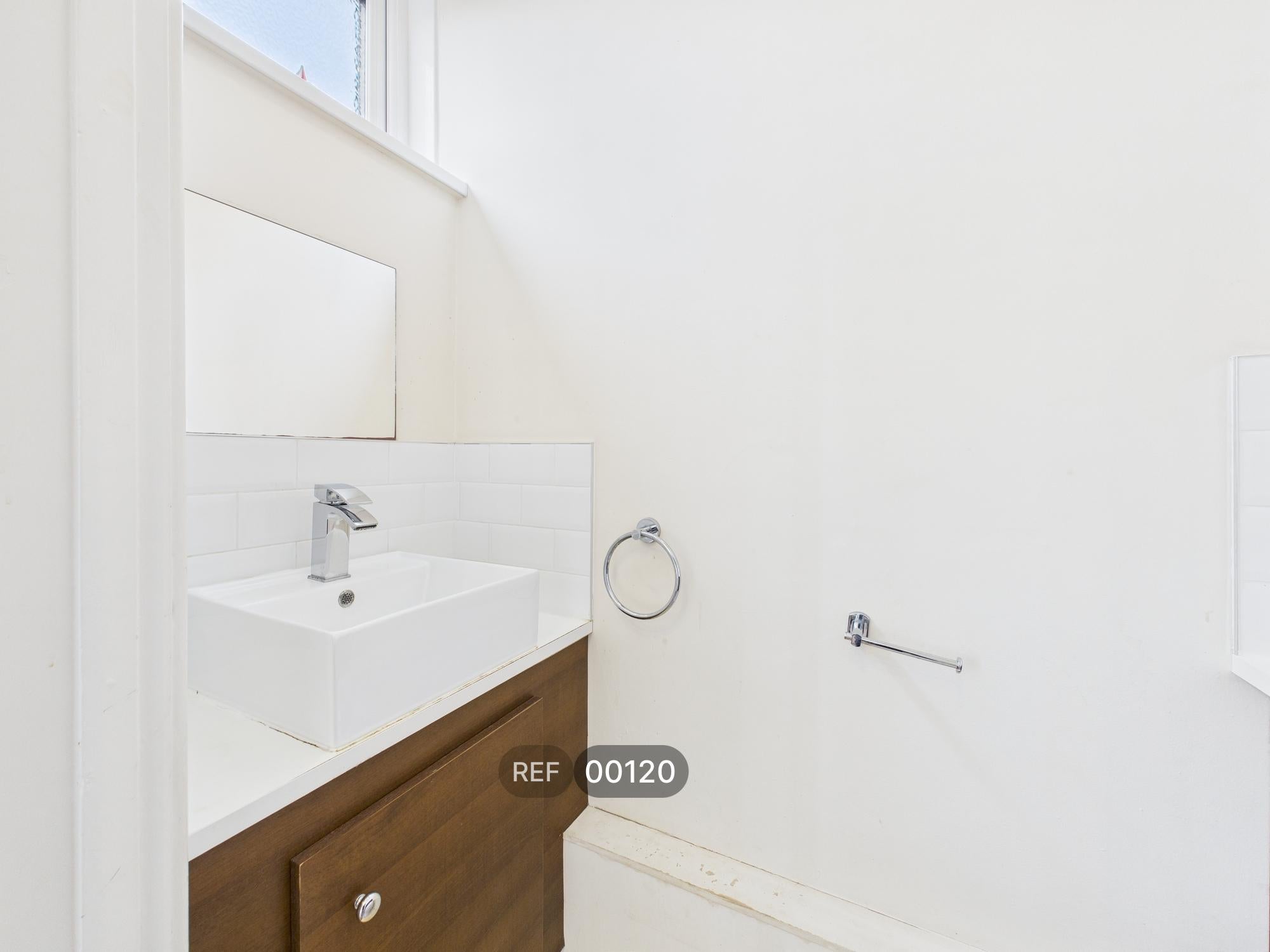 Room Anlaby Road in Hull