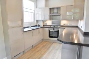Flat St Wulstan's Crescent in Worcester