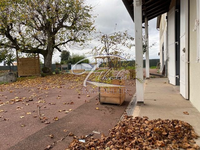 House Avenue des Côtes de Bourg in Prignac-et-Marcamps