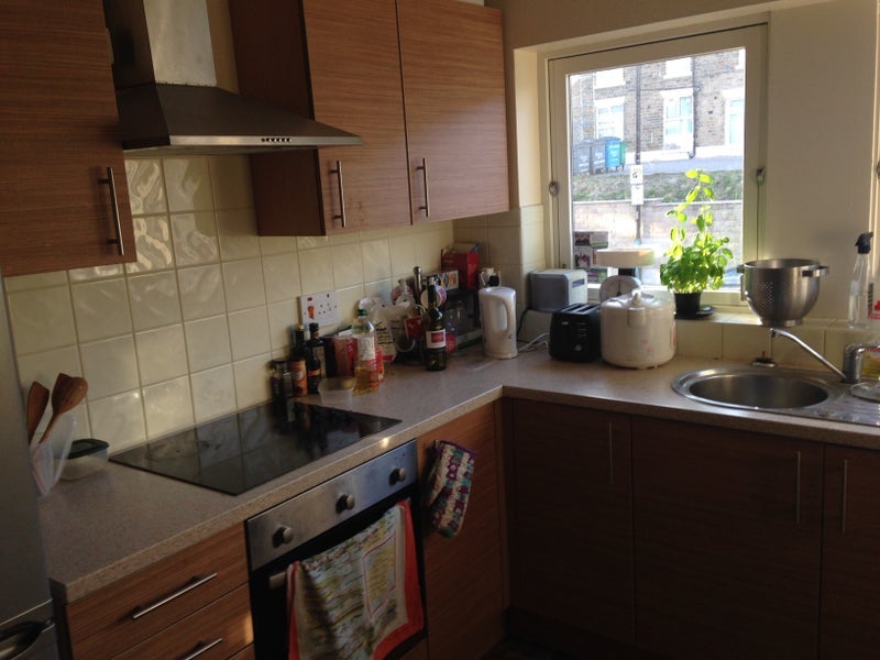 Room Crookesmoor Road in Sheffield