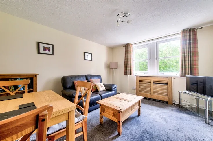 Flat Esplanade in City of Edinburgh