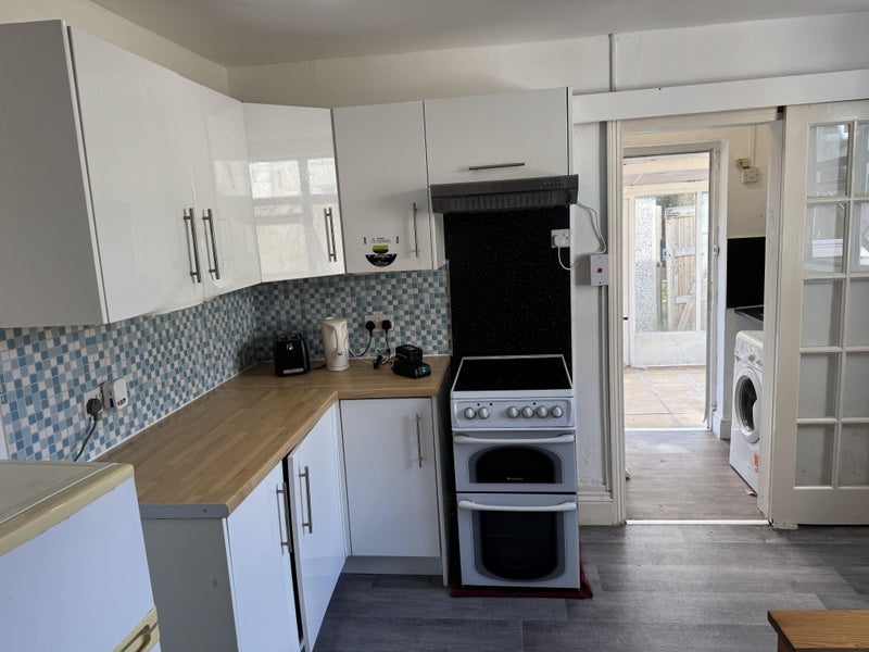 Flat St John's Place in Mansfield Woodhouse