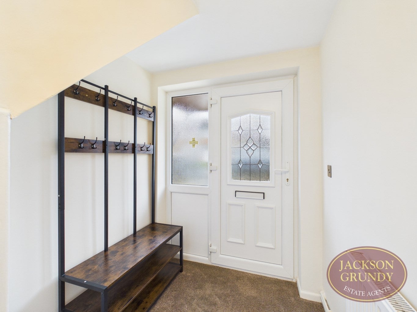 House Loxton Close in Duston