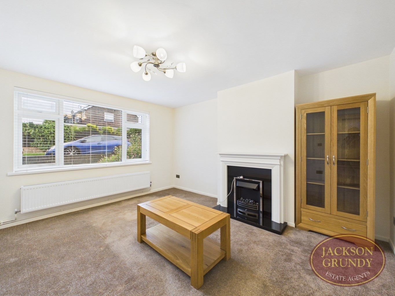 House Loxton Close in Duston