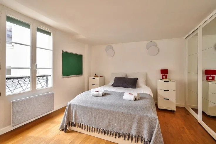 Flat Rue Saint-Antoine in Paris