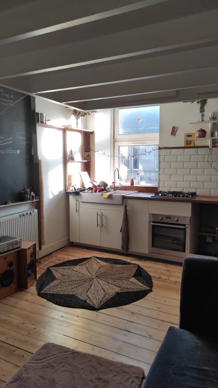 Flat Cathcart Road in Glasgow