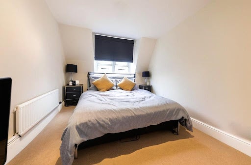 Flat Giltspur Street in City of London
