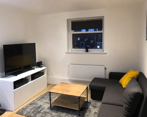 Flat Giltspur Street in City of London