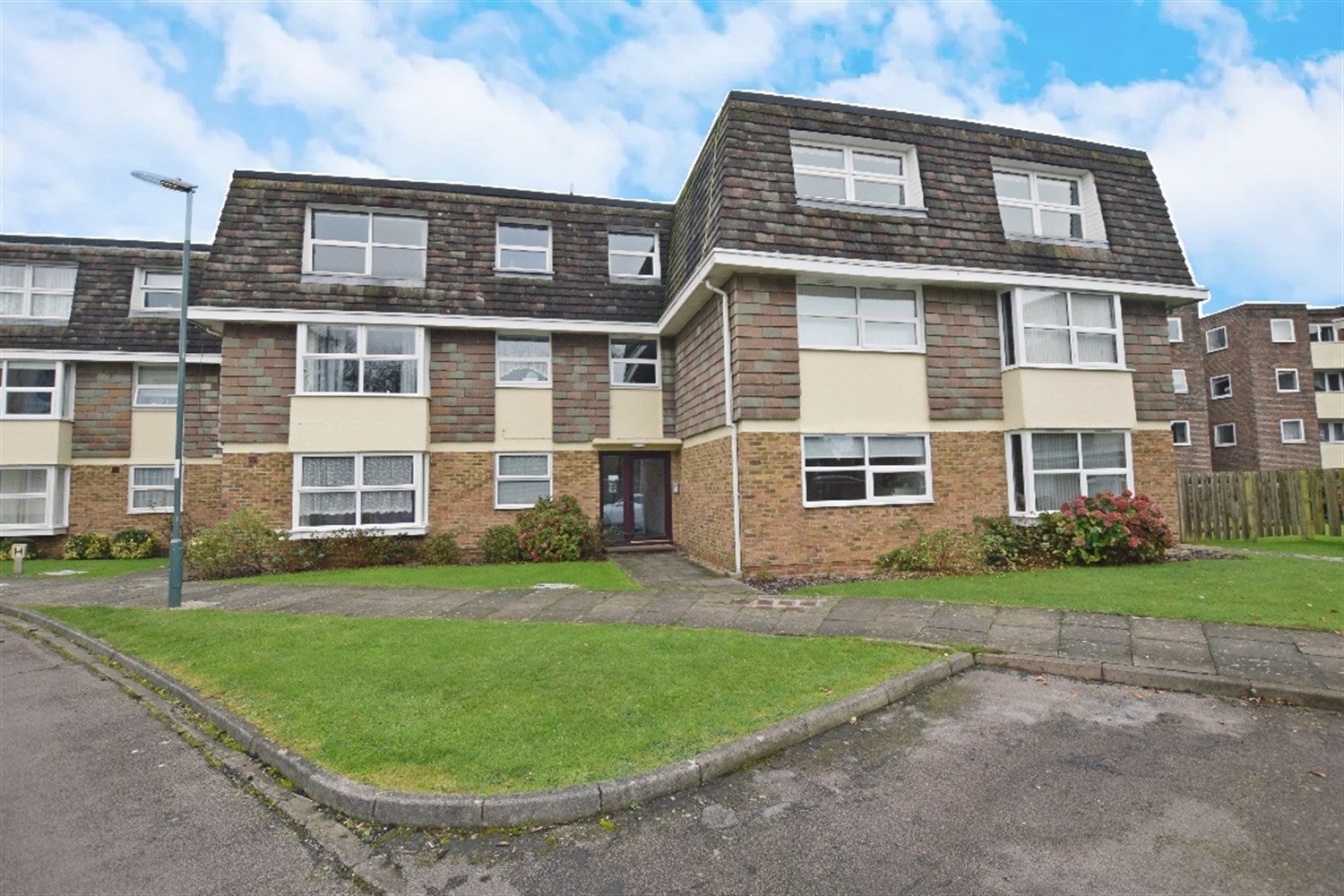 Flat Sudley Gardens in Arun