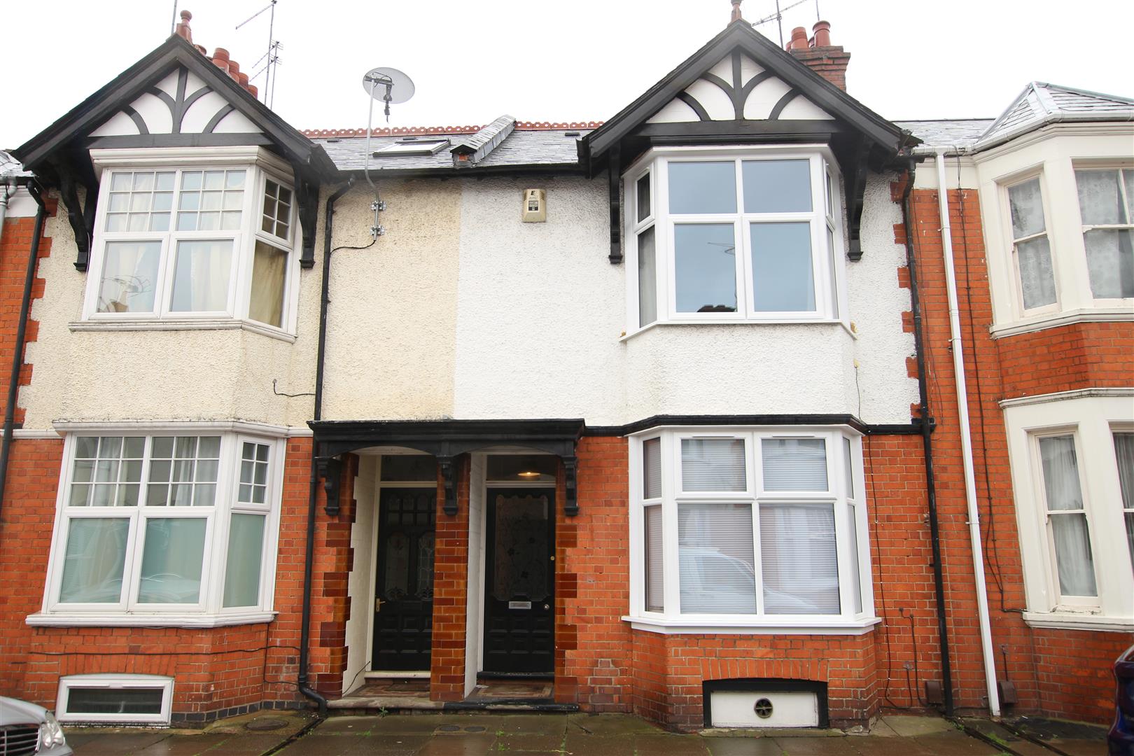 Flat Ashburnham Road in Northampton