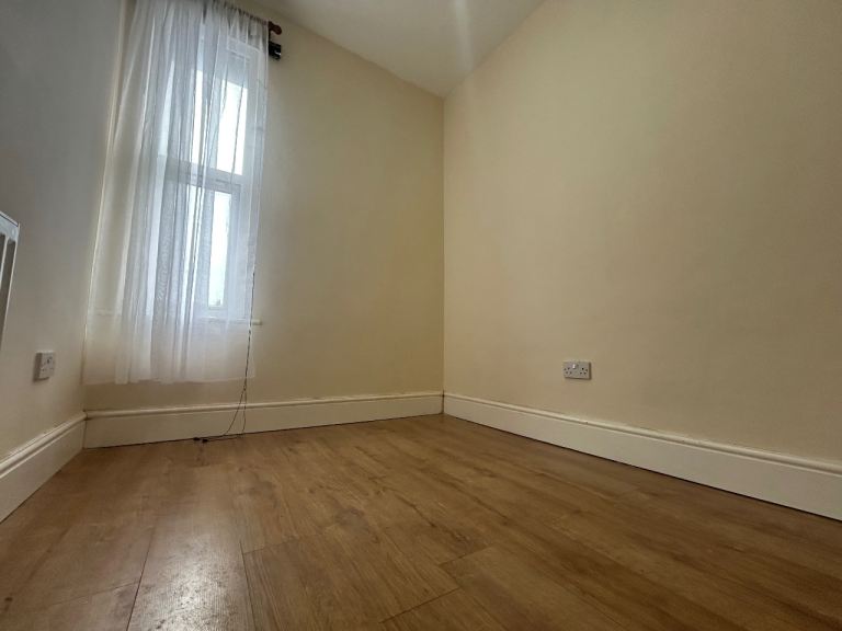 Flat Derby Road in Broxtowe