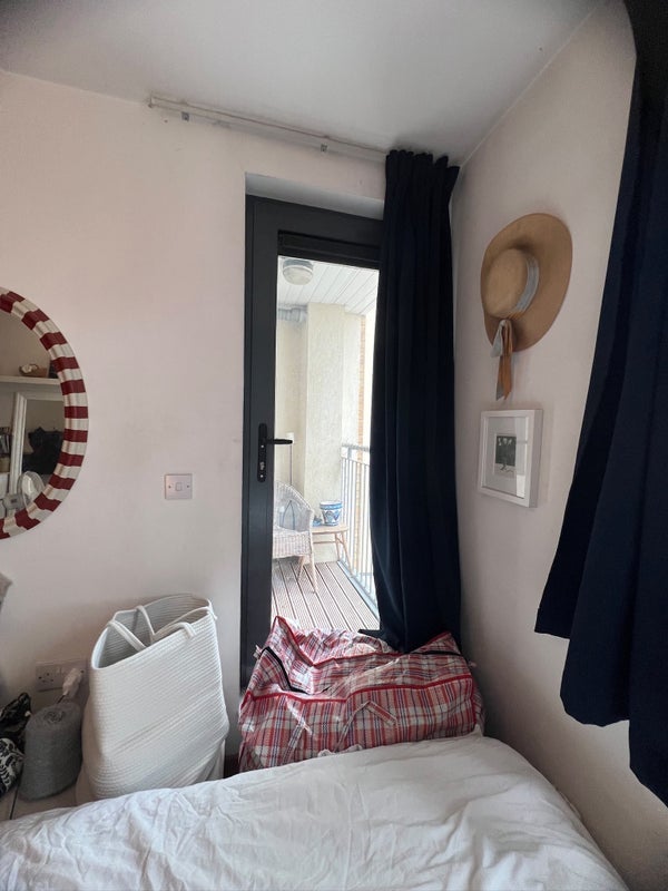 Room Acton Mews in Greater London