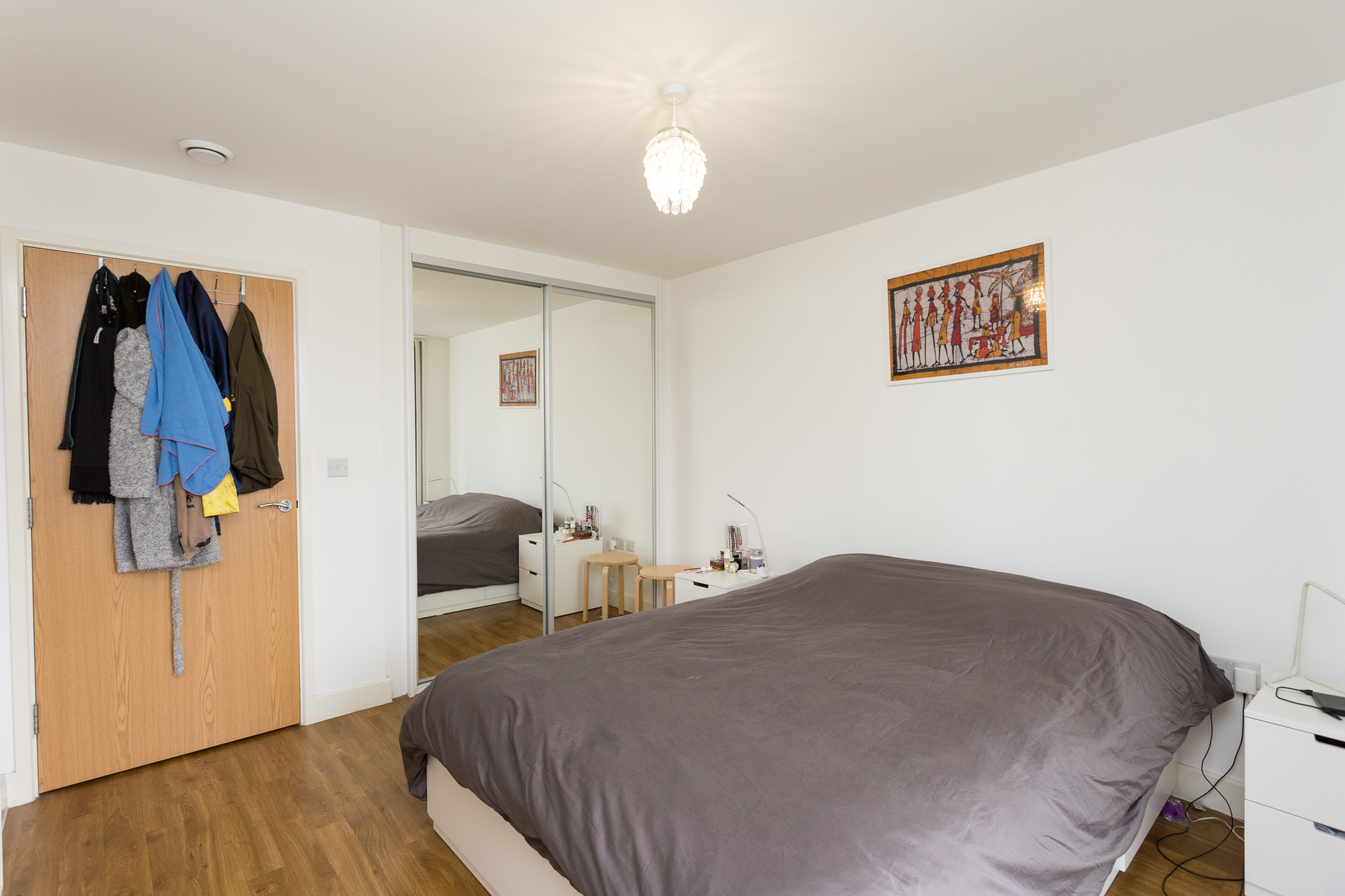 Flat Surrey Quays Road in Greater London