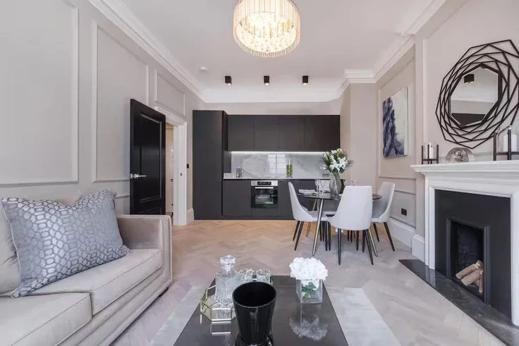 Flat Westbourne Crescent in City of Westminster