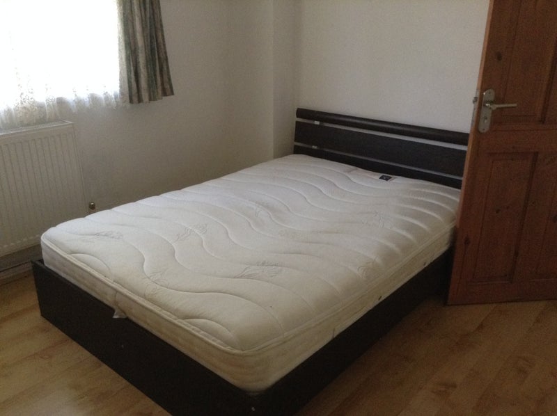 Room Denmark Hill in London