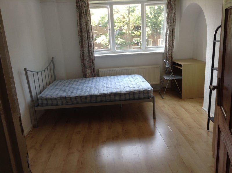 Room Denmark Hill in London