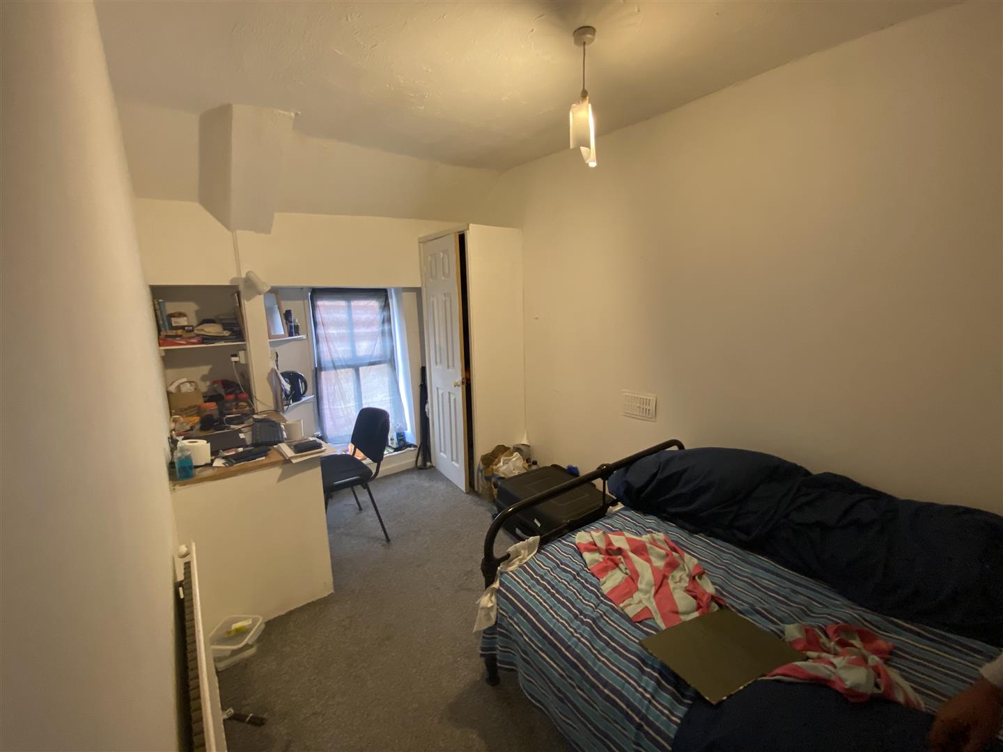 Flat Park Street in Pontypridd