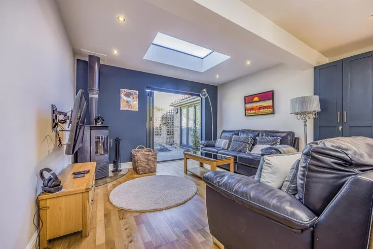 House Barker Close in Chichester
