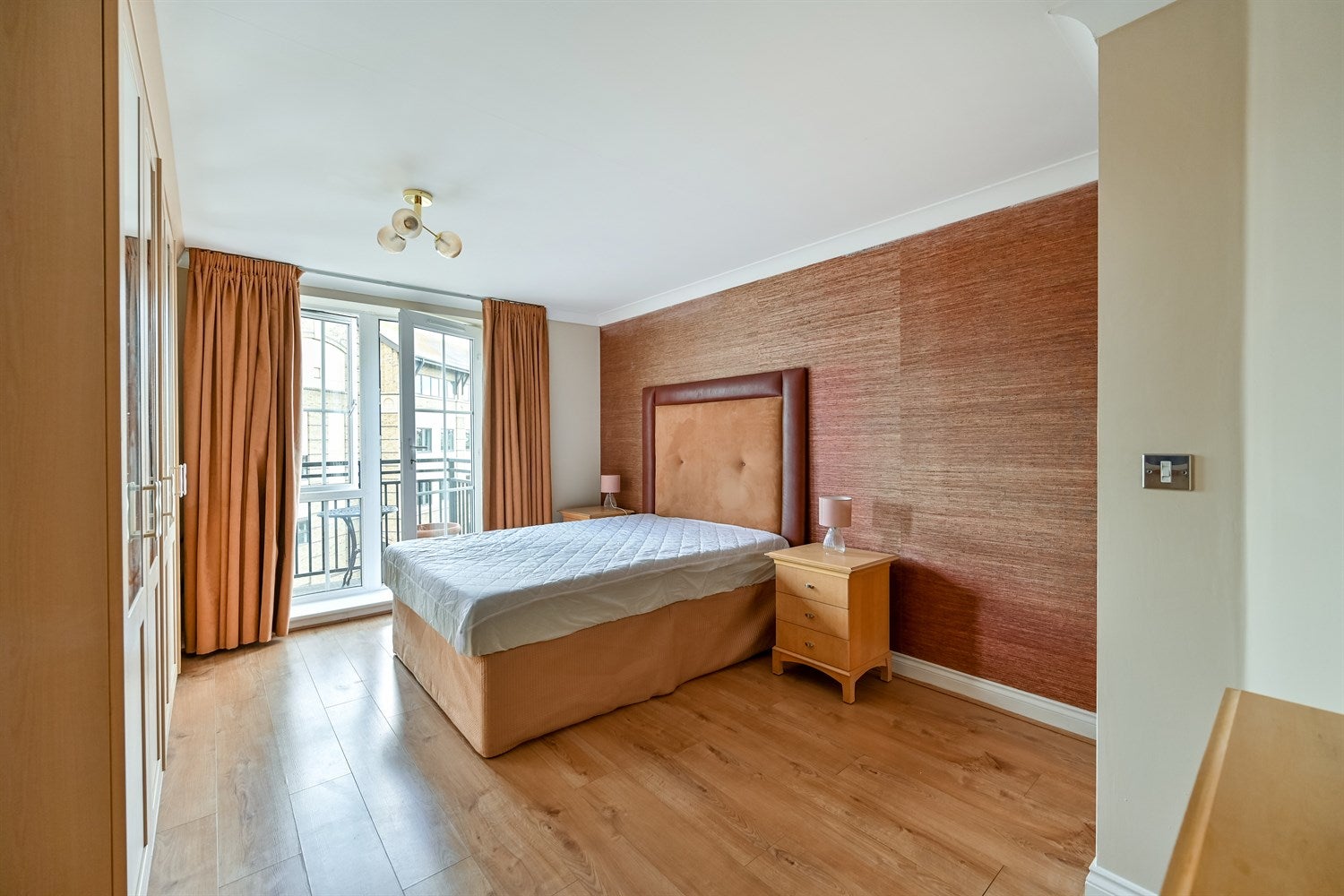 Flat Fobney Street in Reading