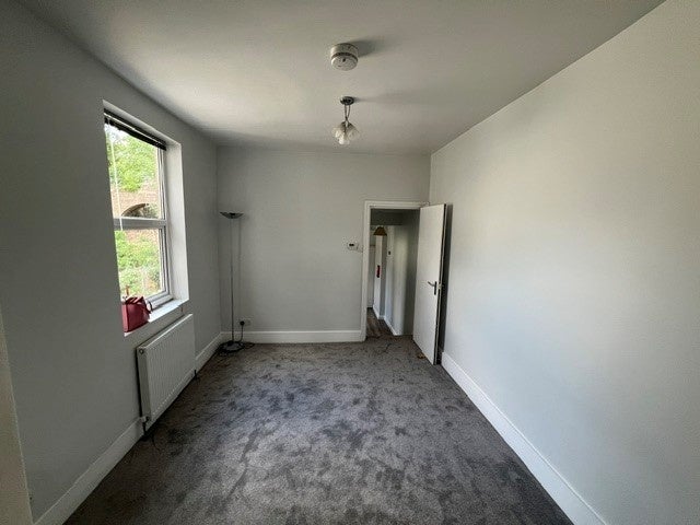 Flat Aldeburgh Street in Greater London