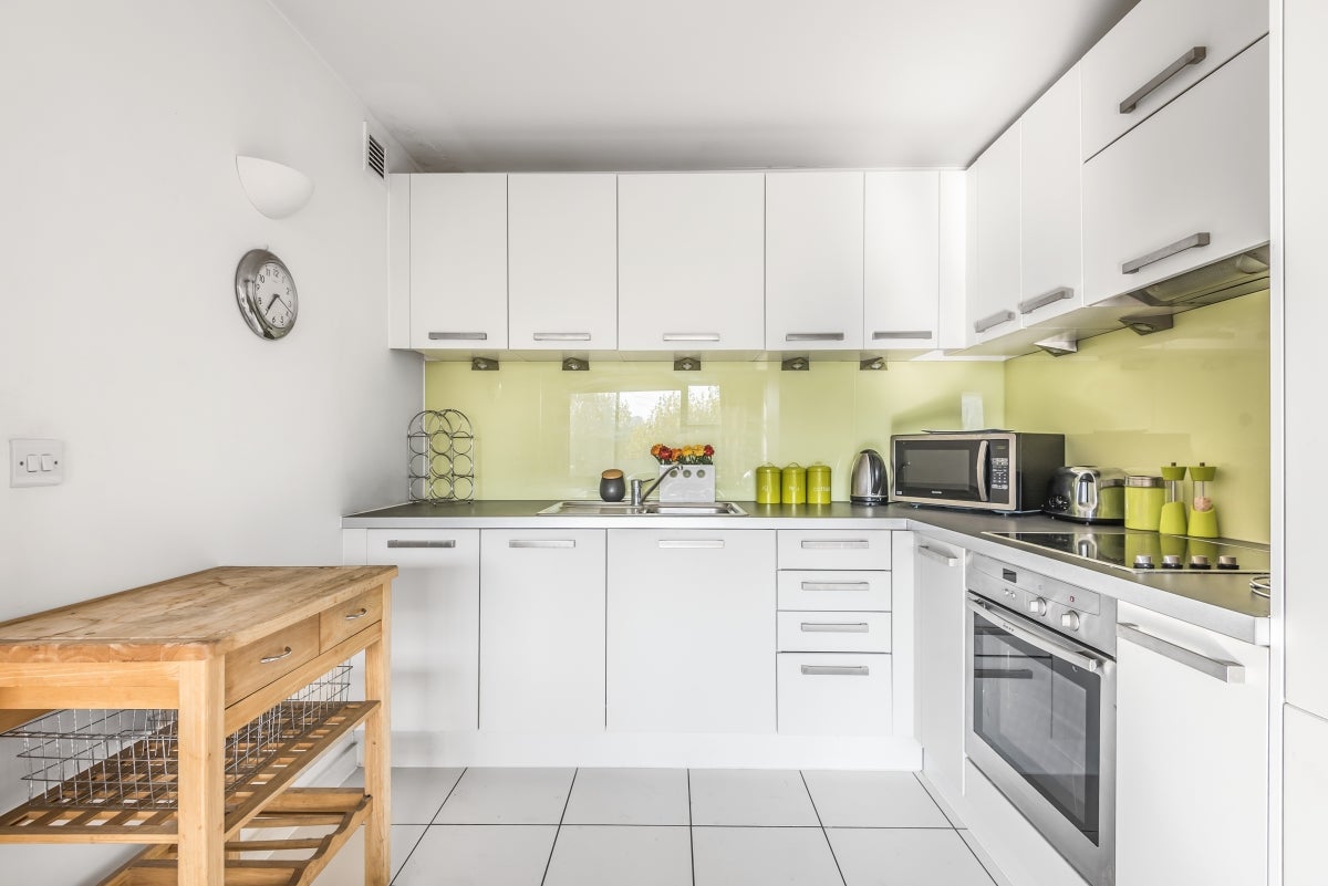 Flat Deals Gateway in Greater London