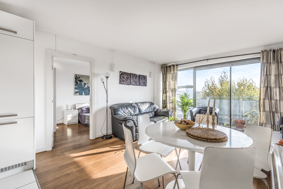 Flat Deals Gateway in Greater London
