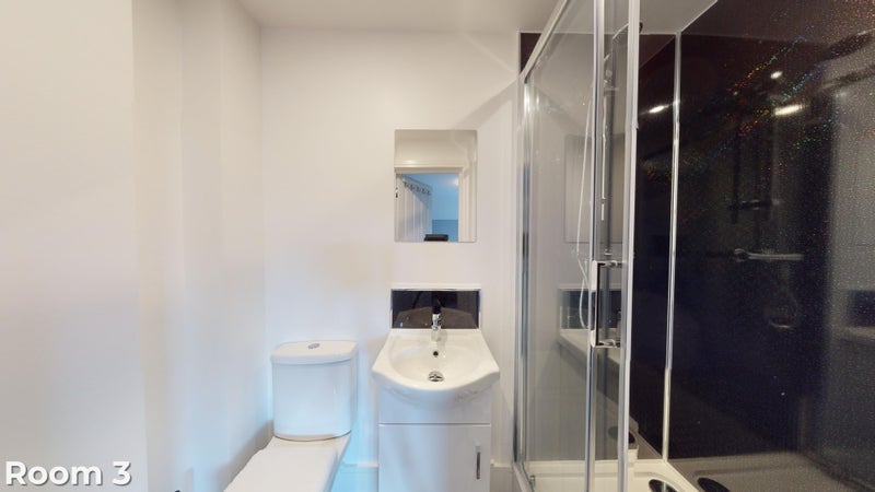 Room Broomhall Road in Chelmsford