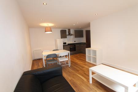 Flat Russell Terrace in Royal Leamington Spa