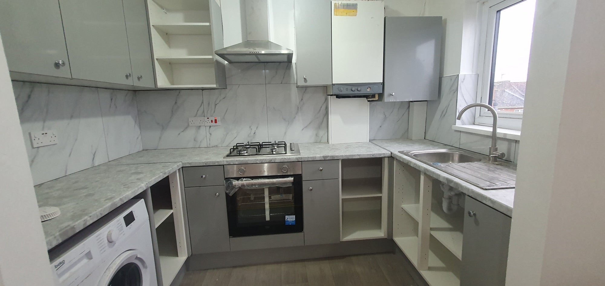 Flat Boleyn Road in Greater London