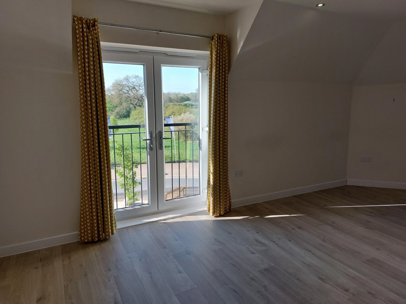 Flat Reaseheath Way in Henhull