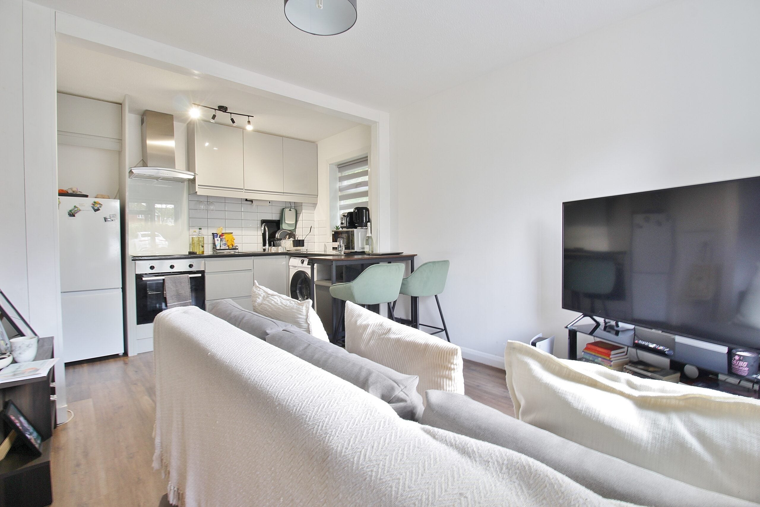 House Heather Close in Greater London