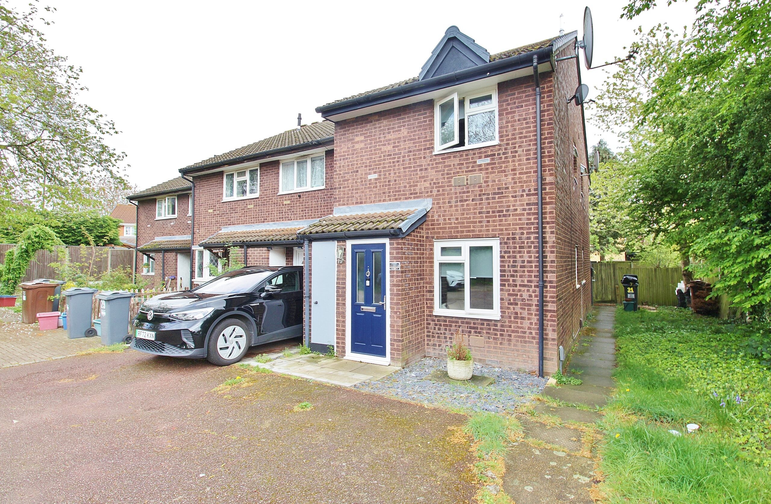 House Heather Close in Greater London