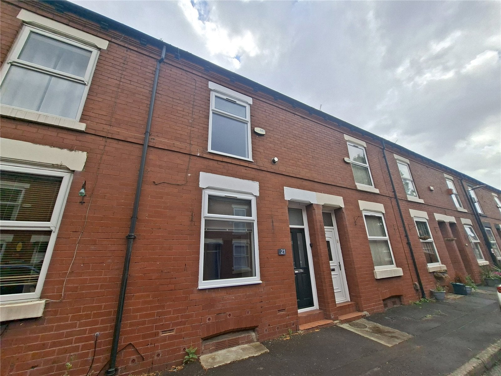 House Keswick Grove in Salford