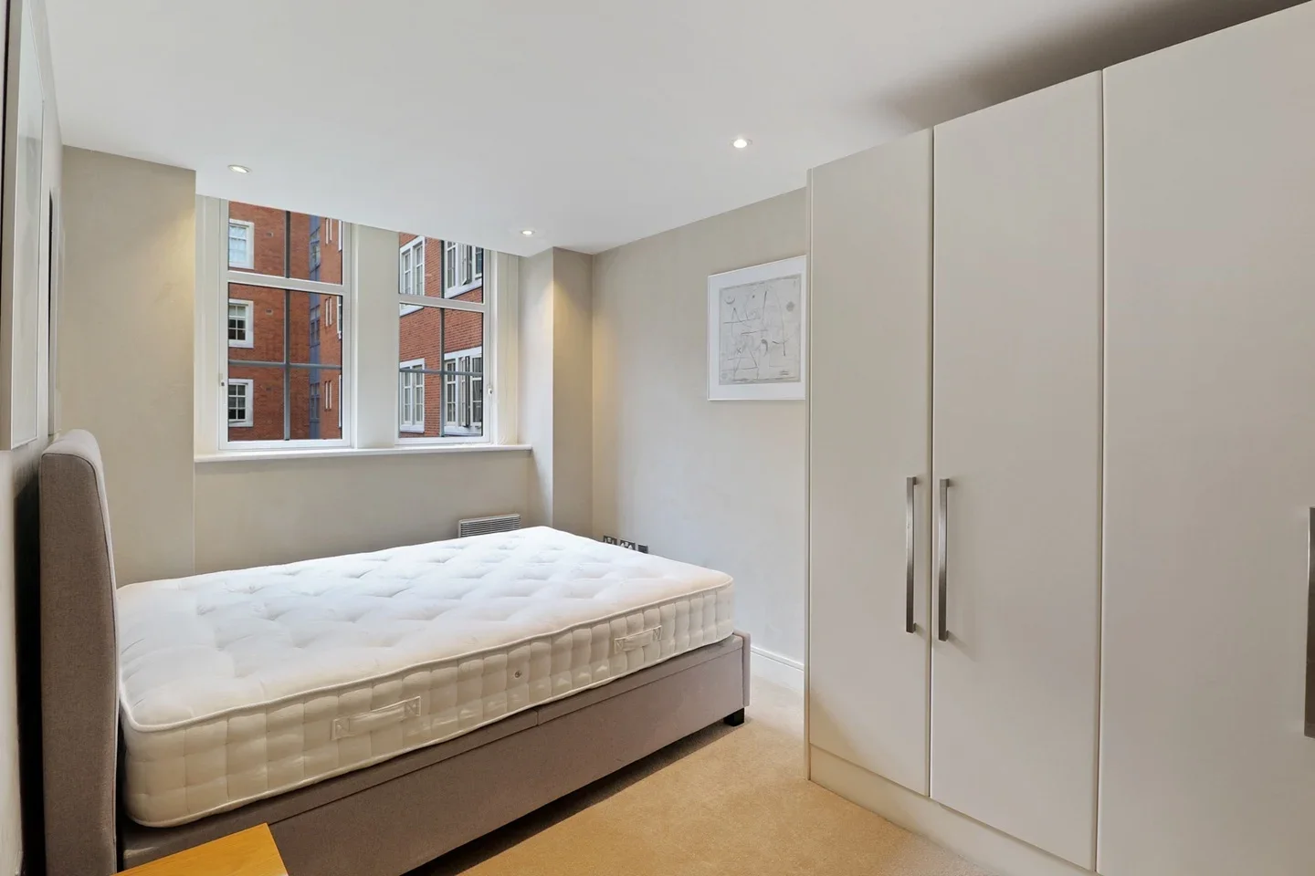 Flat Bennett's Yard in City of Westminster