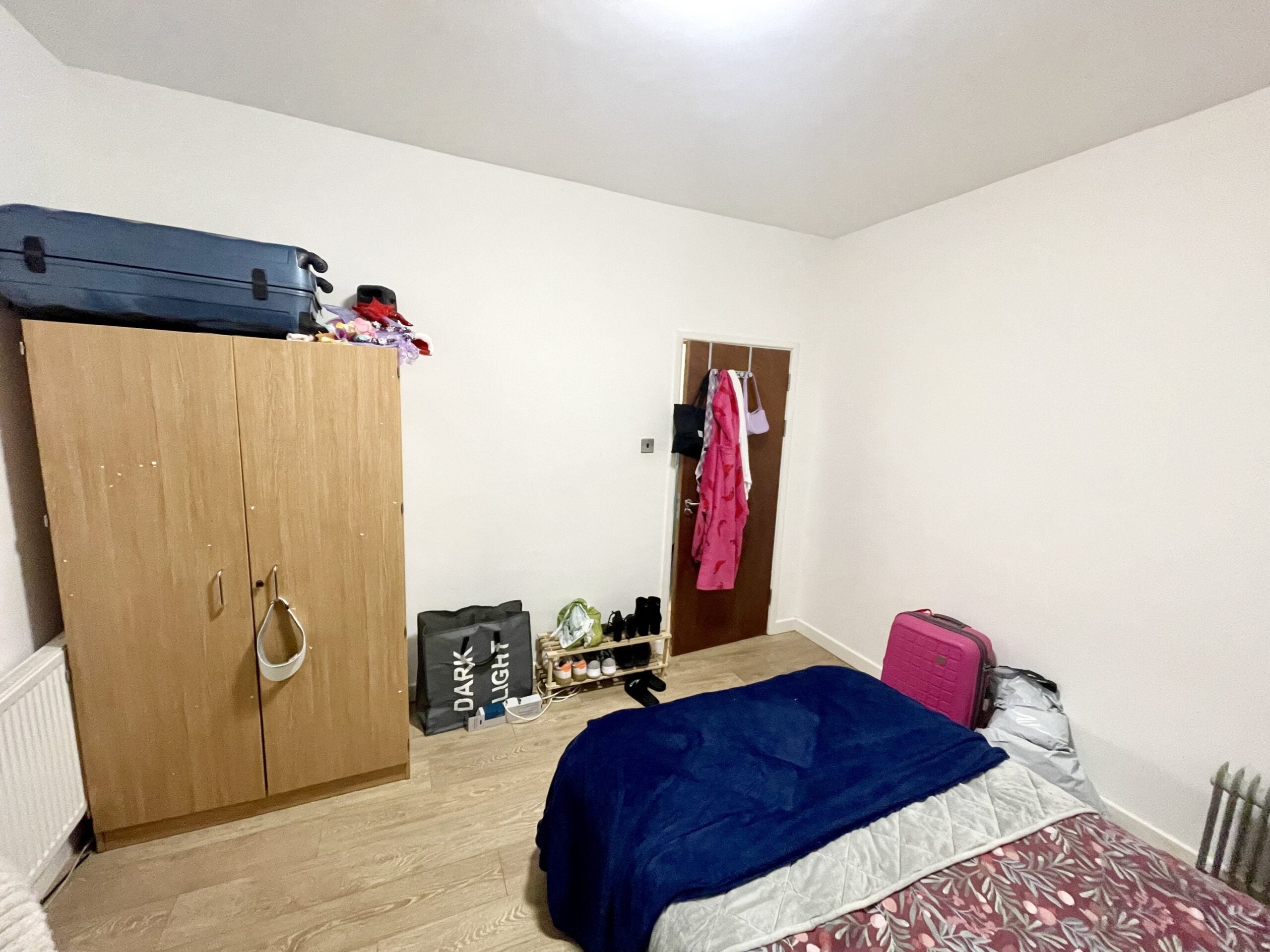 Room Park Street in Pontypridd