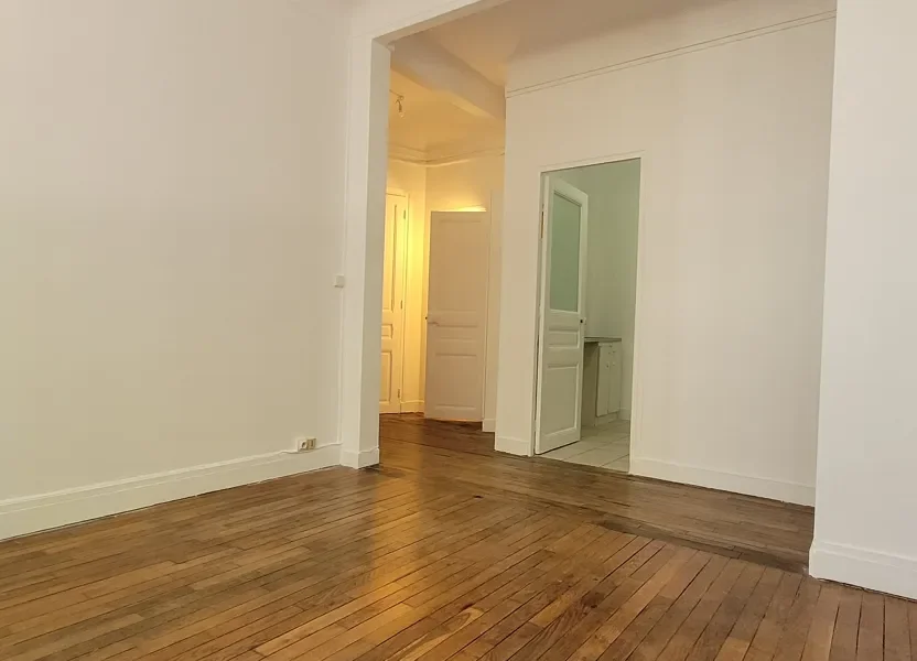 Flat Rue de Meudon in Issy-les-Moulineaux