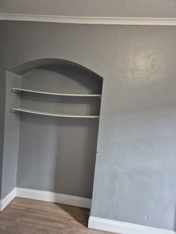 Room Shroffold Road in Greater London