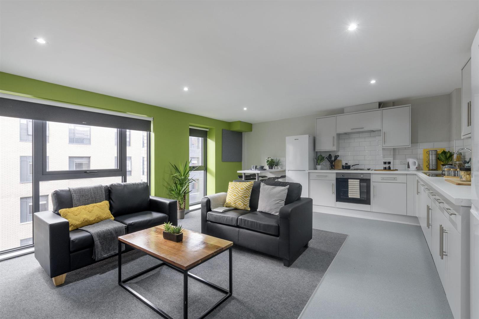 Room Portland Road in Newcastle upon Tyne