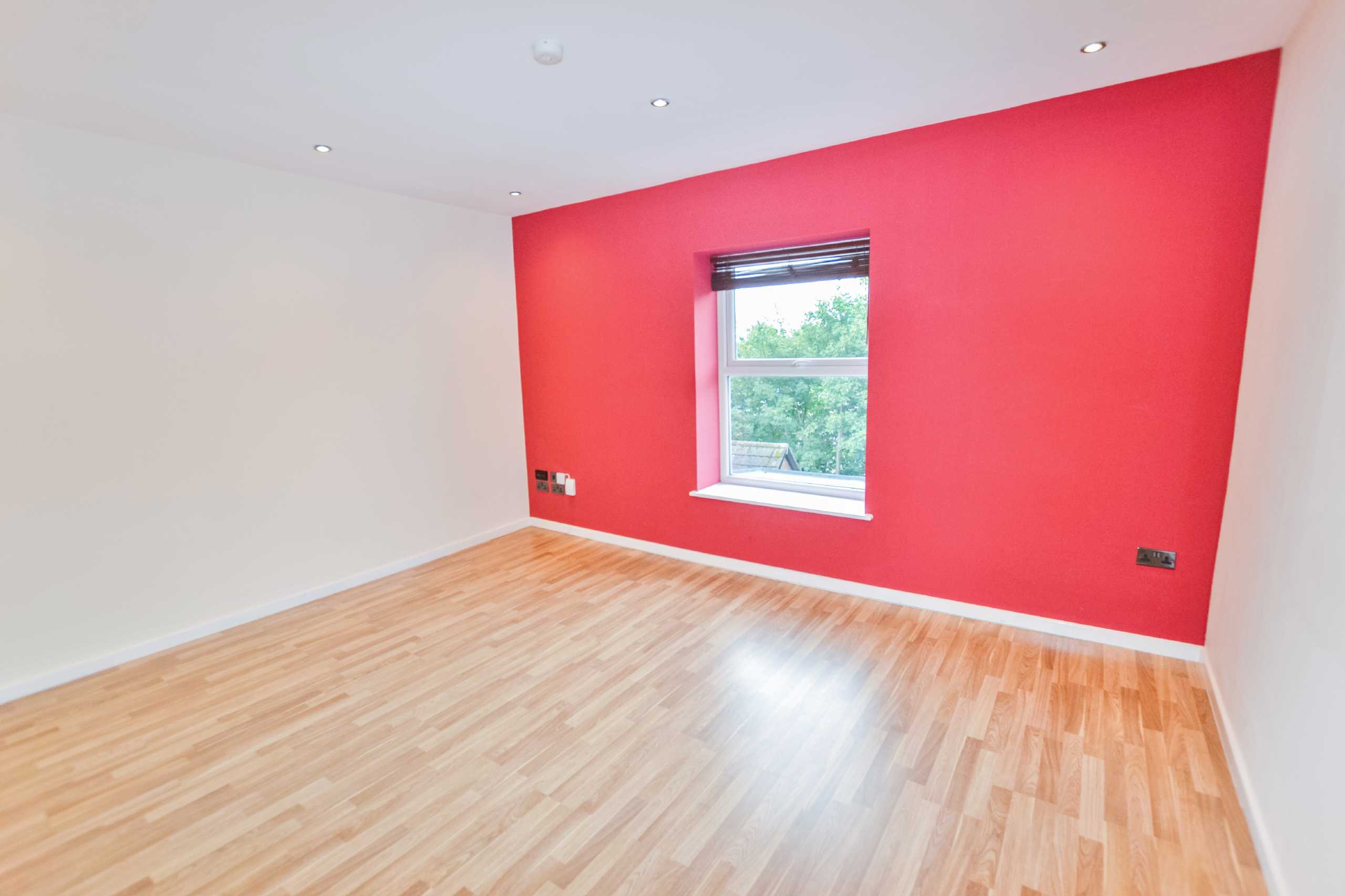 Flat Bridgenorth Avenue in Manchester