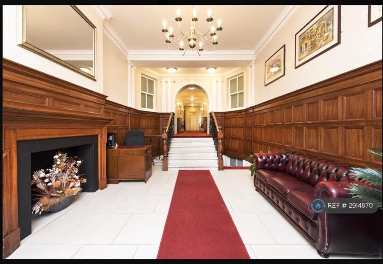 Flat Maida Vale in City of Westminster